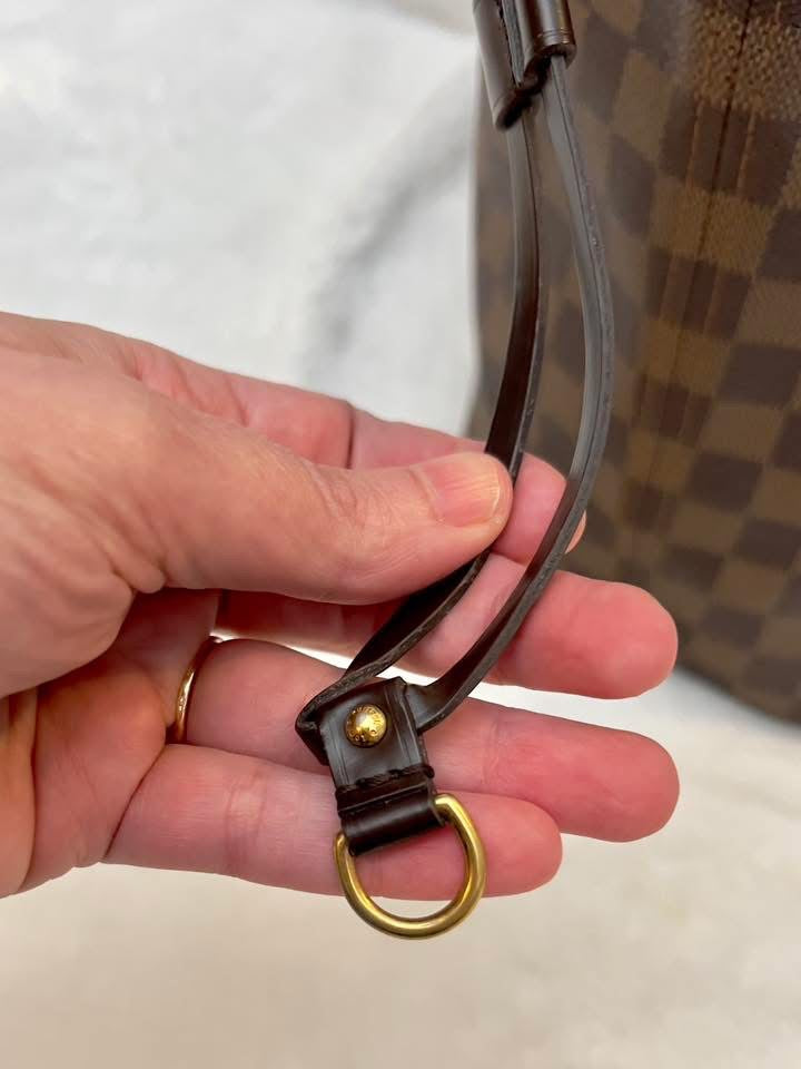 Louis Vuitton Damier Ebene Neverfull MM