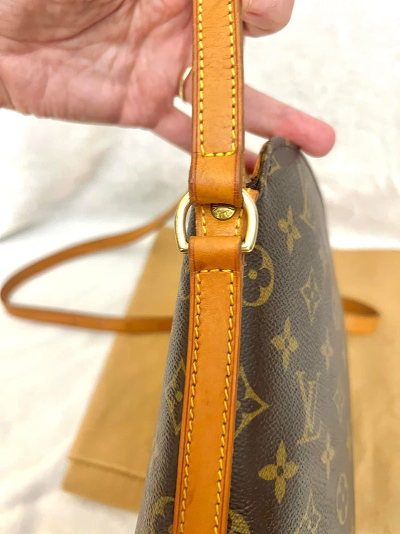 Louis Vuitton Monogram Drouot CROSSBODY
