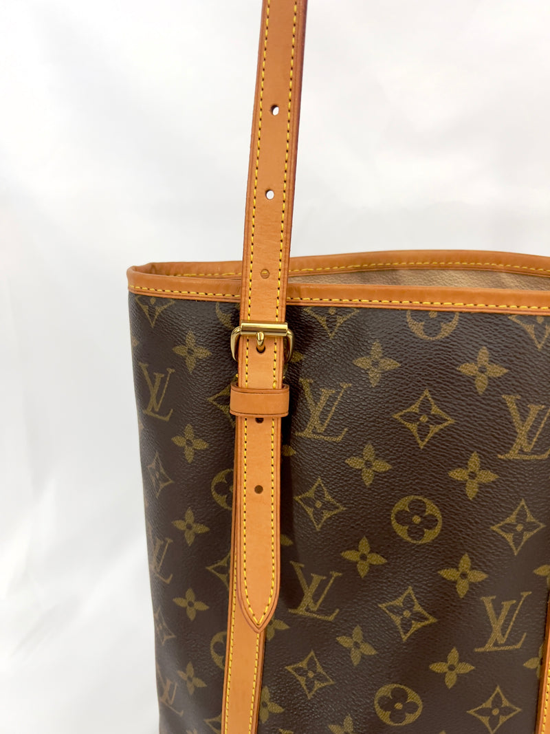 Louis Vuitton Bucket GM Tote