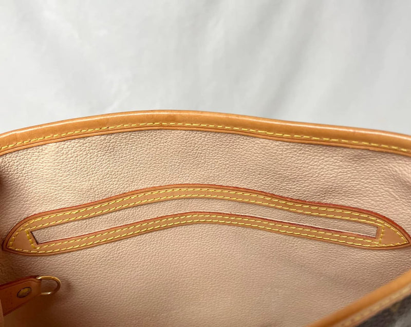 Louis Vuitton Monogram Bucket PM Tote