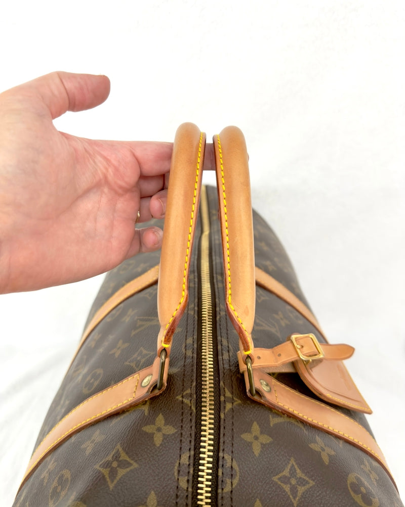 Louis Vuitton Monogram Keepall 55 Bandoulière Duffle
