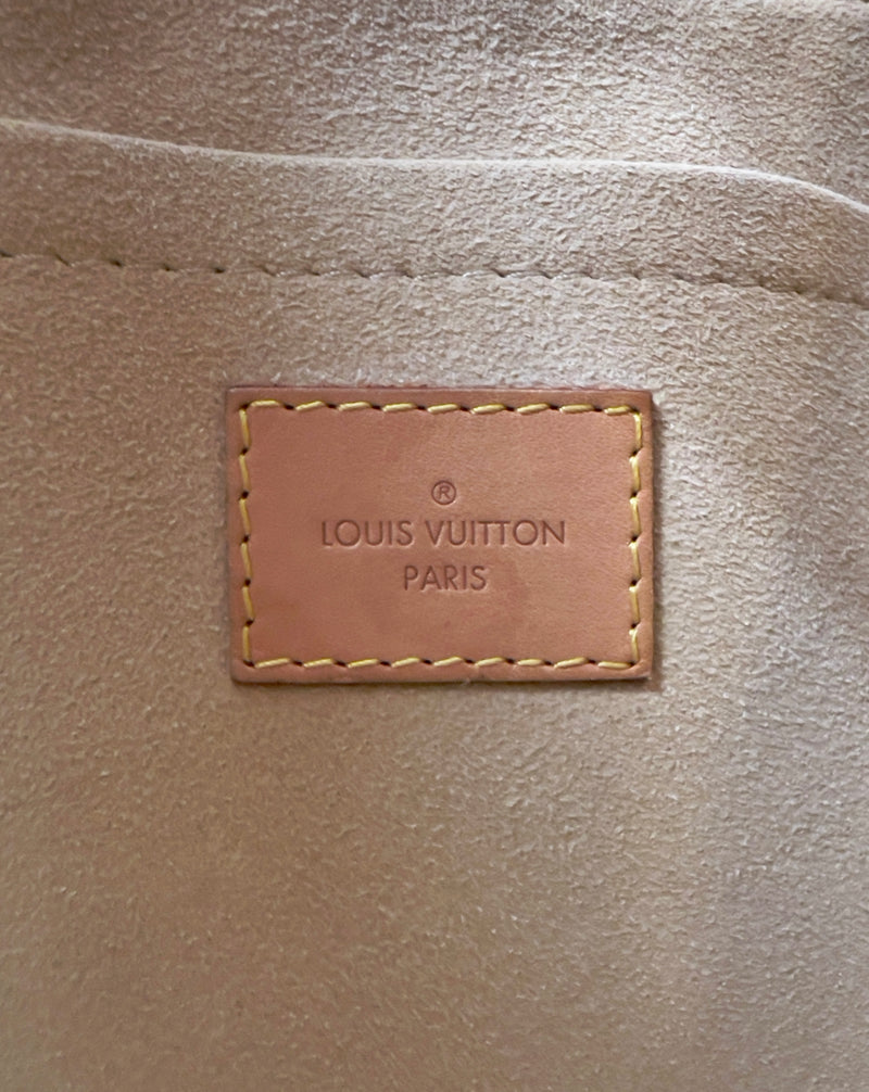 Louis Vuitton Damier Azur Salina PM Tote