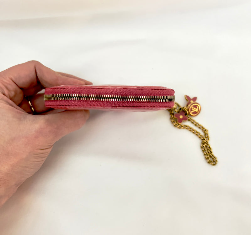 Louis Vuitton Vernis Heart Coin Pouch/ Charm