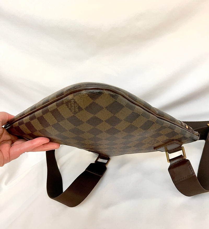 Damier Ebene Bosphore Pochette
Crossbody