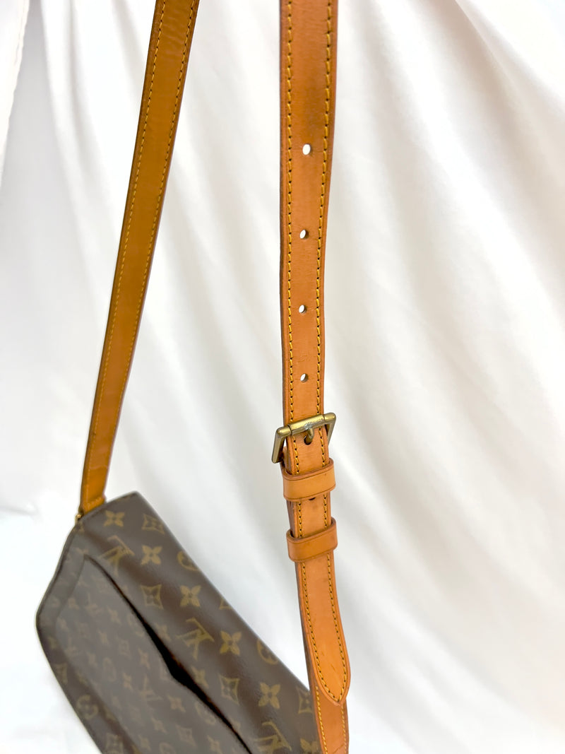 Louis Vuitton Saint Cloud GM Crossbody