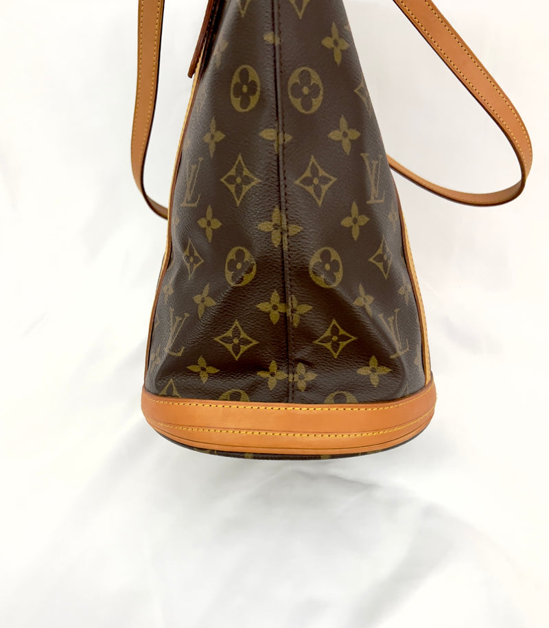Louis Vuitton Bucket GM Tote