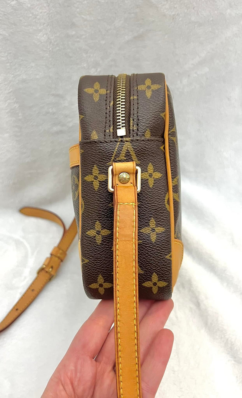 Louis Vuitton Trocadero 27 Crossbody