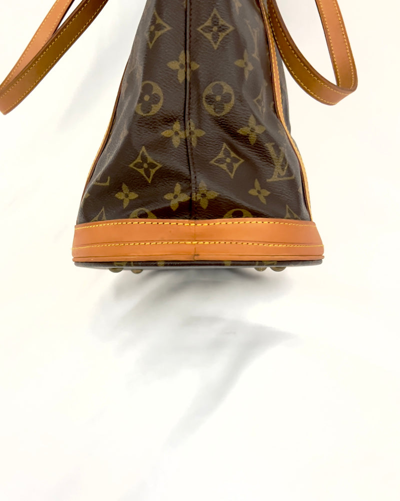 Louis Vuitton Bucket GM Tote