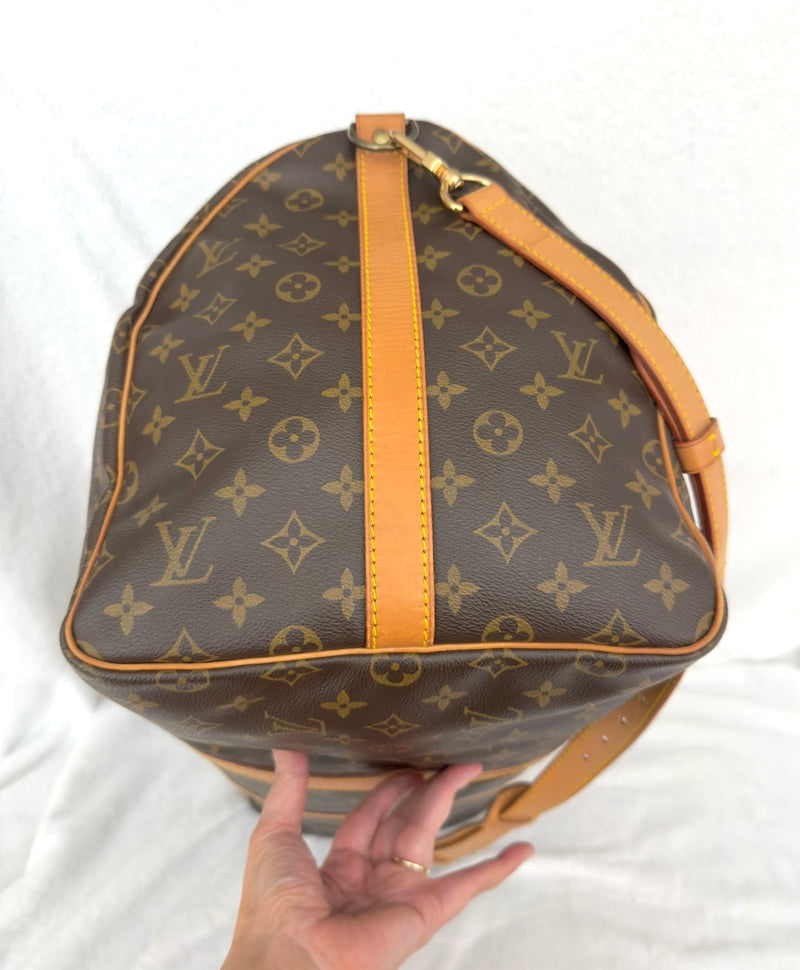 Louis Vuitton Monogram Keepall 55 Bandoulière Duffle