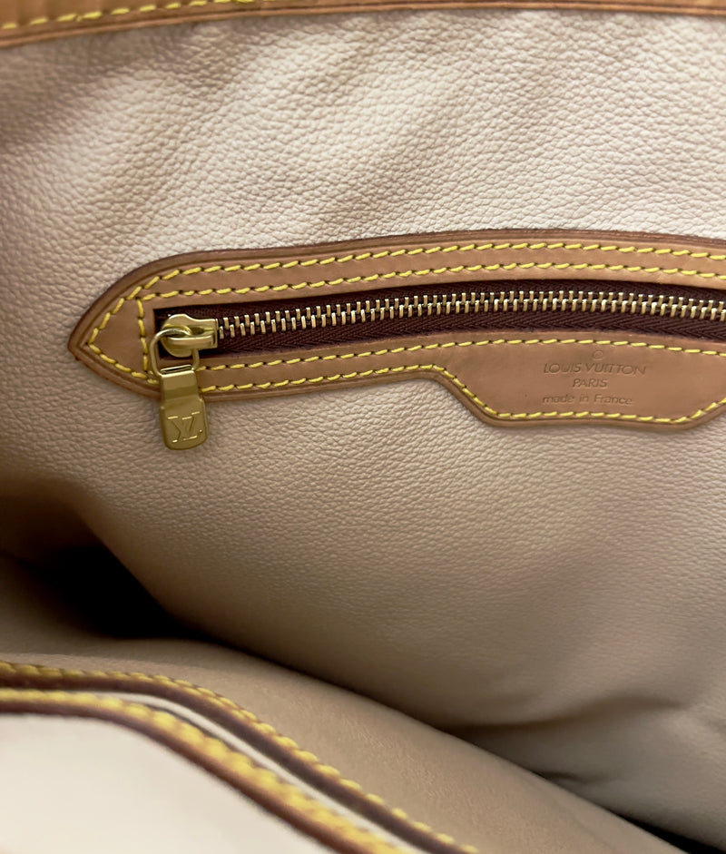 Louis Vuitton Bucket GM Tote