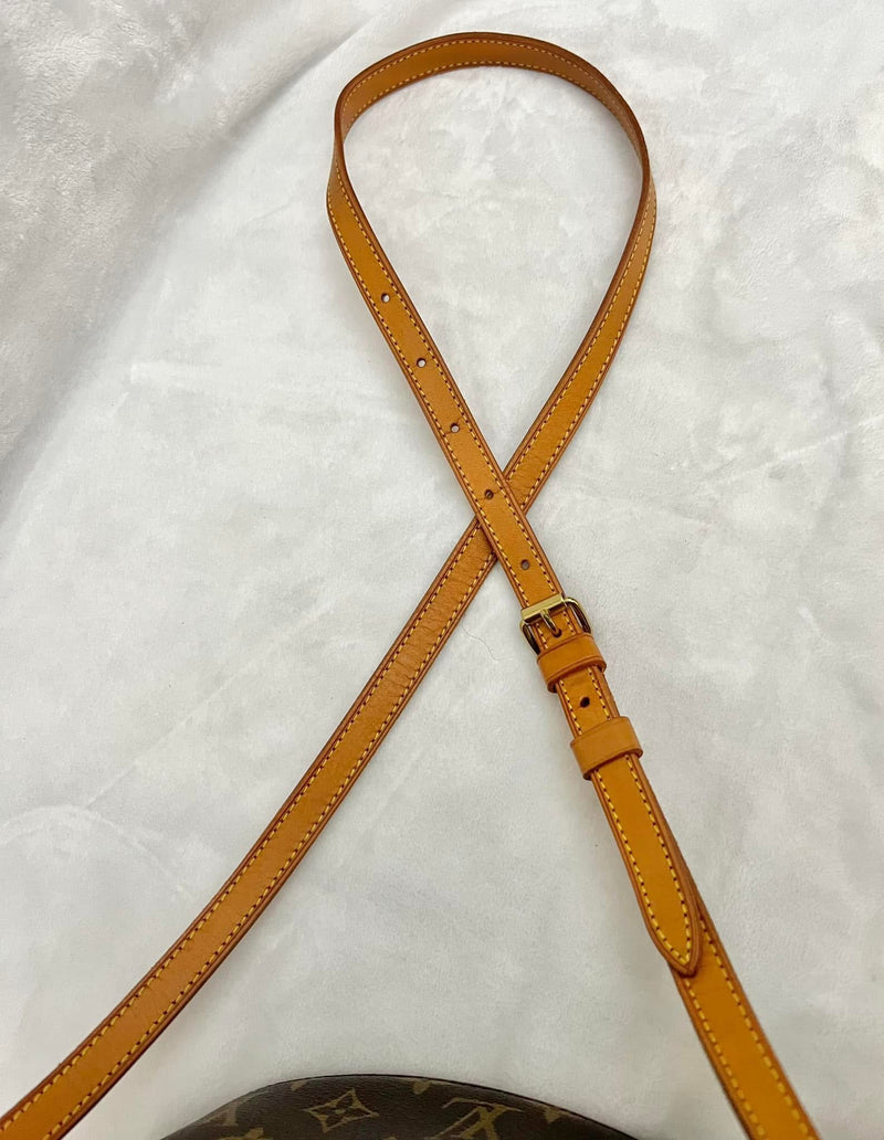 Louis Vuitton Monogram Drouot CROSSBODY