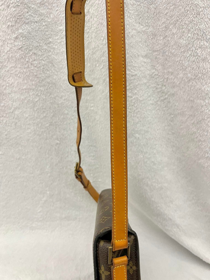 Louis Vuitton Saint Cloud GM Crossbody