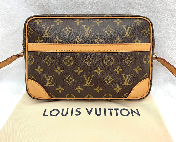 Louis Vuitton Trocadero 27 Crossbody