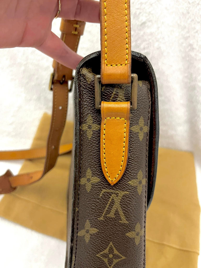 Louis Vuitton Saint Cloud GM Crossbody