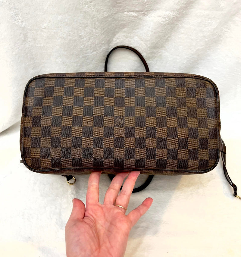 Louis Vuitton Damier Ebene Neverfull MM