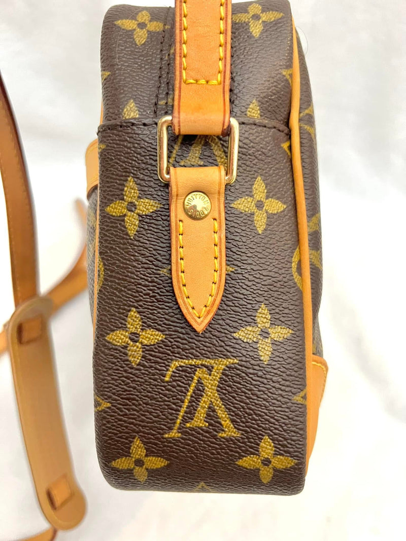 Louis Vuitton Trocadero 27 Crossbody