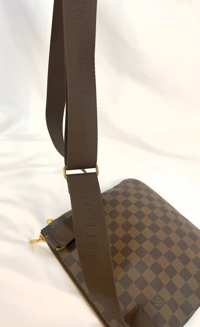 Damier Ebene Bosphore Pochette
Crossbody