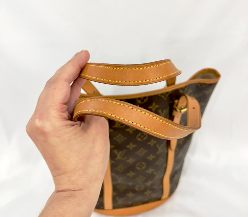 Louis Vuitton Bucket GM Tote