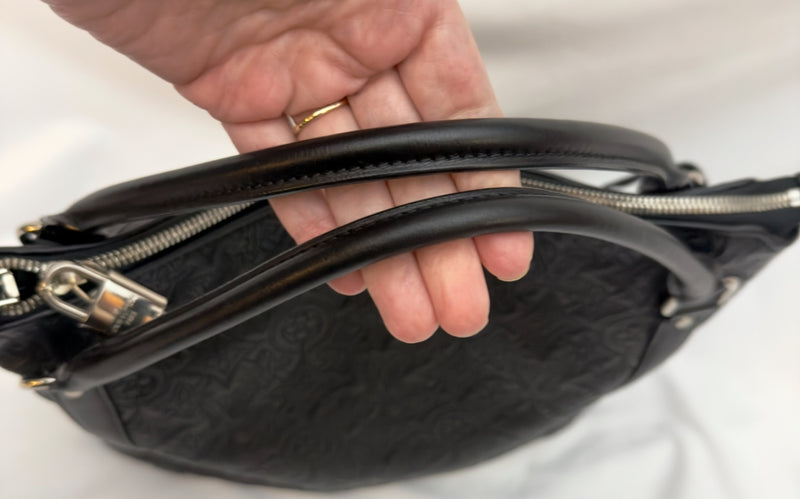 Louis Vuitton Antheia Ixia PM Leather Hobo/ Shoulder Bag