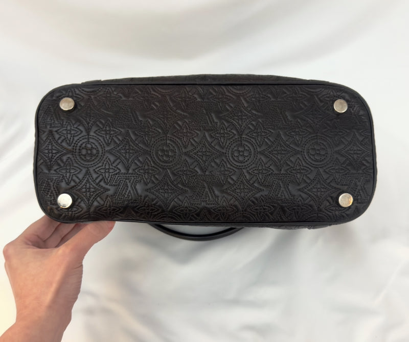 Louis Vuitton Antheia Ixia PM Leather Hobo/ Shoulder Bag