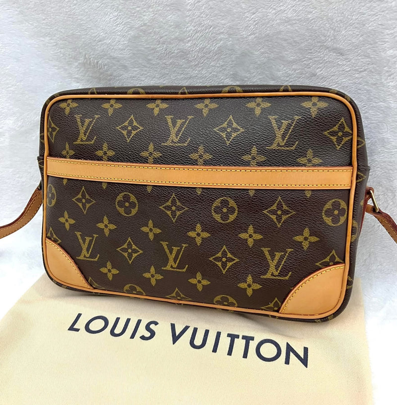Louis Vuitton Trocadero 27 Crossbody