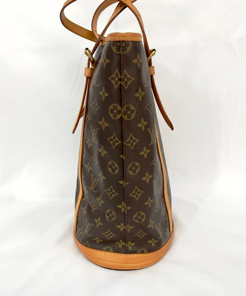 Louis Vuitton Bucket GM Tote