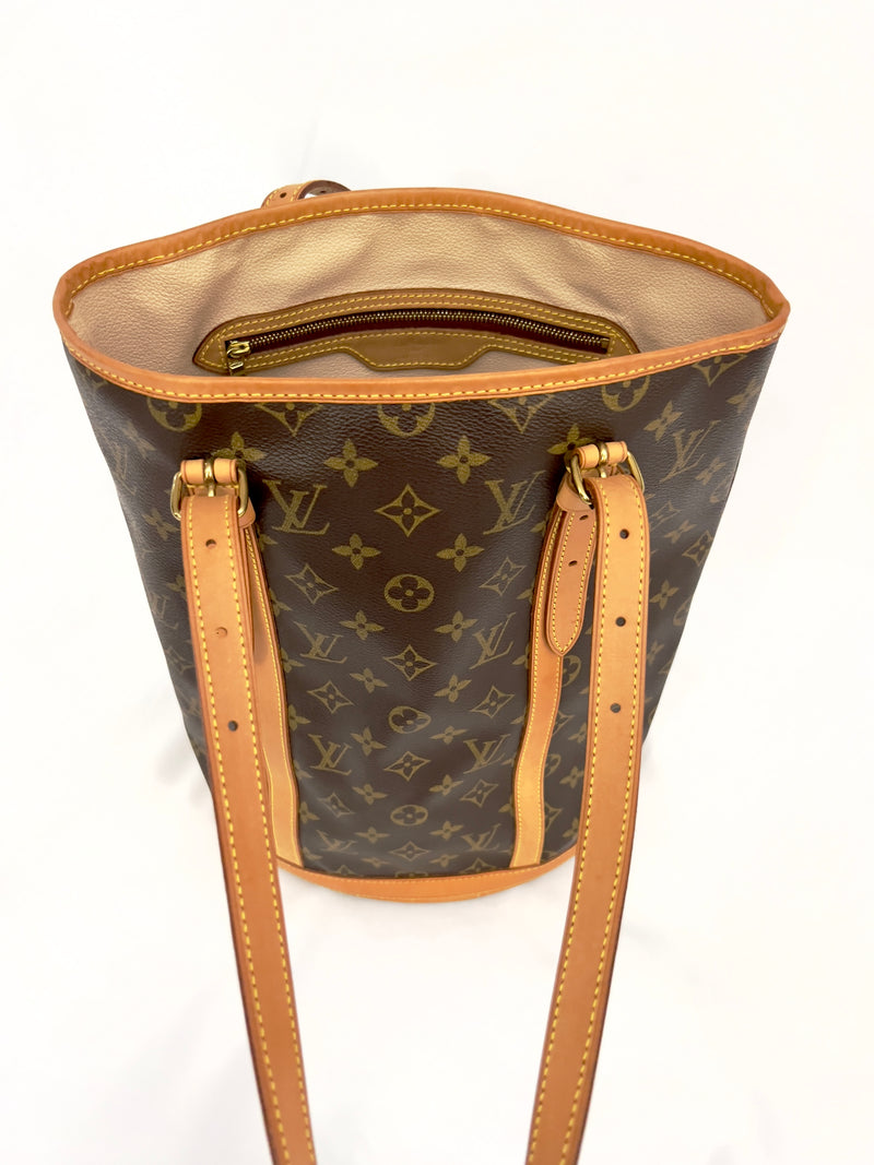 Louis Vuitton Bucket GM Tote