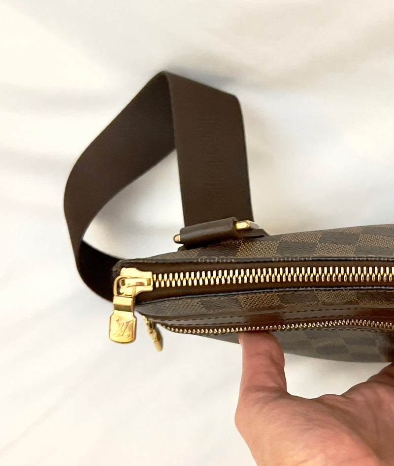 Damier Ebene Bosphore Pochette
Crossbody