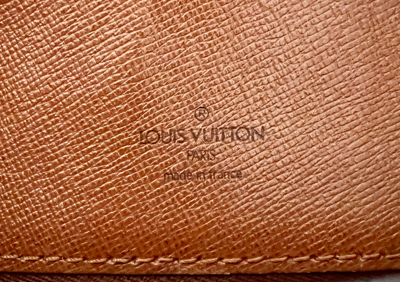 Louis Vuitton Monogram Saint Cloud MM Crossbody