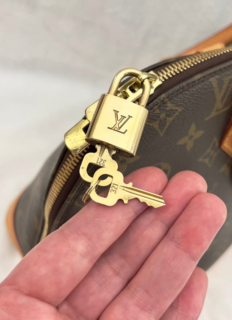 Louis Vuitton Alma PM